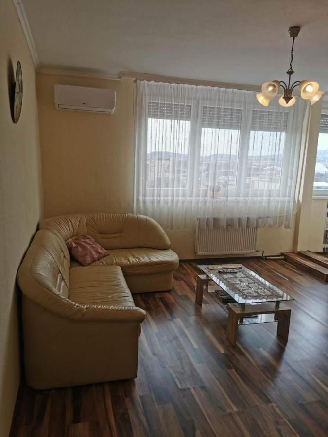 Vegas Zuglo بودابست المظهر الخارجي الصورة